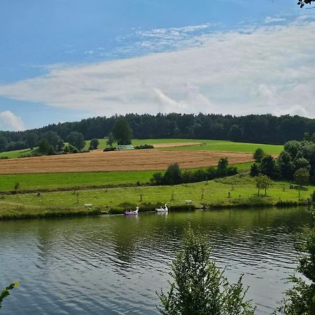 Ferienhaus "Gestiefelter Kater" Am See Im Bergland Kirchheim  Exterior photo